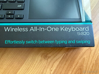 Predam bezdrotovu klavesnicu s touchpadom Logitech TK820 - 2