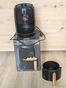 Fritéza BerlingerHaus s objemom 1,6 l a príkonom 1350 W - 2
