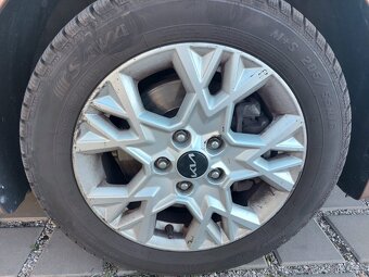 Predam zimne pneu 205/55 R16 Sava - 2