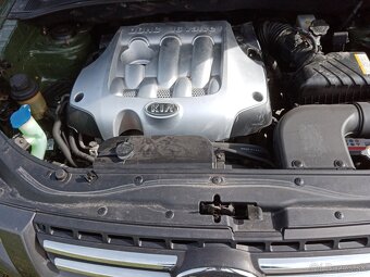 Predám Kia sportage 2006 benzín 4x4 - 2