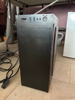 Herný Počítač LYNX Challenger Ryzen 3 3100 16GB - 2