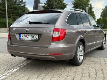 Škoda Superb 1.6 TDI 77kw GreenLine - 2