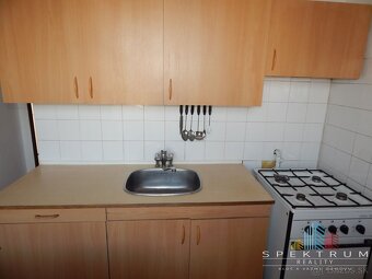 SPEKTRUM REALITY- Na Predaj 2.5 -izbový byt, 56 m2, okres Pr - 2