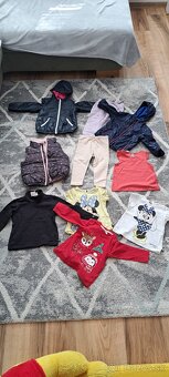 Predam detské oblečenie a topánočky pre dievčatko - 2