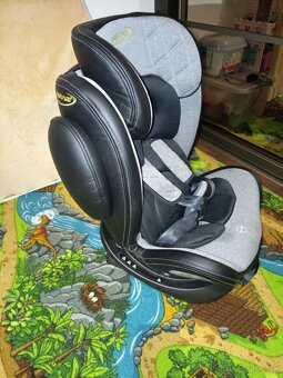 Detska autosedacka s isofixom od narodenia do 36kg - 2