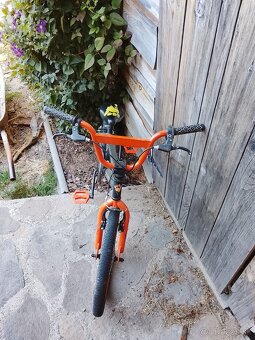 BMX - 2