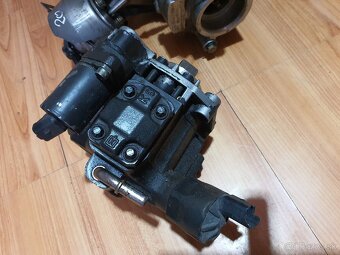 vstrekovacie čerpadlo Peugeot 407 2.0hdi 100kw - 2