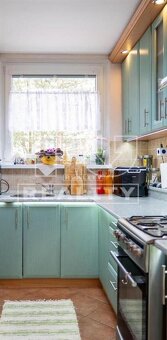 Predaj priestranného 3-izbového bytu v Bratislave... - 2