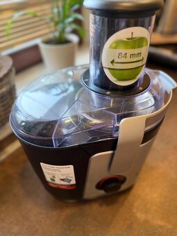 Odšťavovač Bosch MES3500 – výborný stav 🍎 - 2