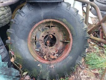 Predám zadné pneumatiky - 2