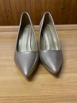 Zlaté lodičky veľ 37 - 2