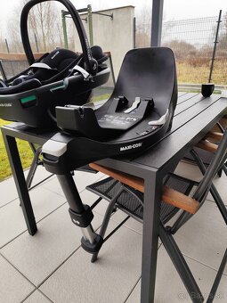 Maxi Cosi Coral + Family Fix 360° - 2