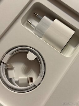 iPad 10.9 256GB (10th gen) - 2