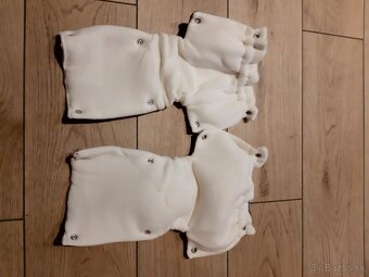 Zlaté rukavice na kočík - 2