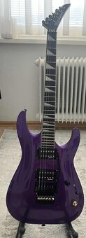 - Jackson elektrická gitara – fialová, Floyd Rose - 2