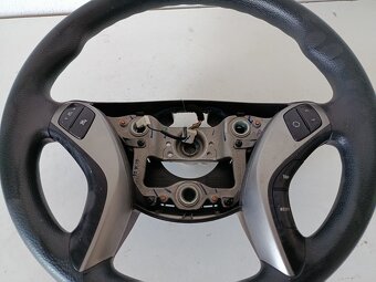 volant hyundai i30 a6050rdr 60€ - 2