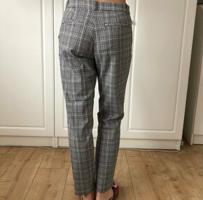 Dámske nohavice veľkosť S - 2