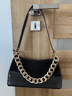 Nová čierna kabelka - 2