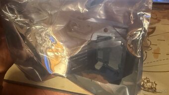 dji mavic 1 NOVE ZABALENE telo original. - 2