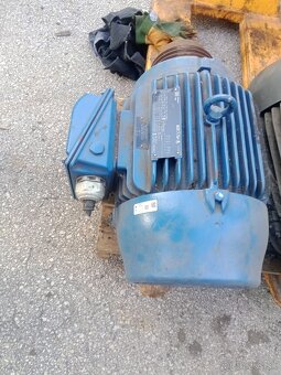 Elektromotor 11kw/1450ot - 2