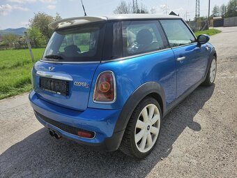 Rozpredám Mini Cooper R56 2006 1.6 turbo benzín 128kw - 2