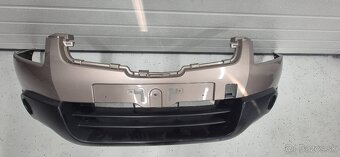 Nissan Qashqai Predný nárazník. - 2