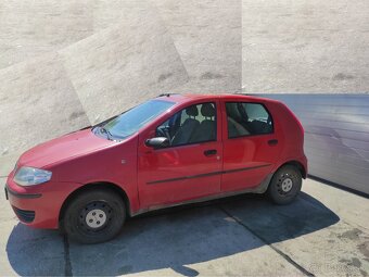Predám náhradné diely na Fiat punto 2 1,2benzin 8V - 2