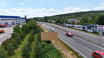 Billboard - Hlavná cesta medzi Svätým Jurom a Račou - 2