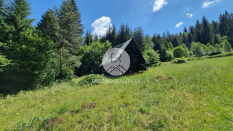 Rekreačný pozemok s drevenicou – Hronec - príroda, výhľady, - 2