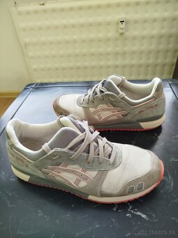 Asics - 2