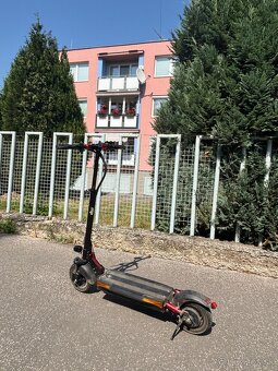 Elektricka kolobežka CITY BOSS - 2
