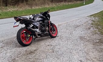Predam Kawasaki z750 - 2