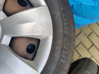lpredam letne a zimne gumy 185/60r15 - 2