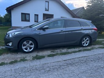 Hyundai i40 1.7 CRDi - 2