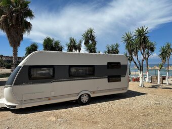 Prenájom obytného prívesu Hobby 545 KMF DE LUXE - 2