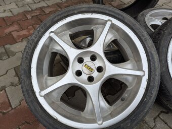 Alu disky 8Jx18H2 5×112 – Audi, VW, Škoda, Mercedes – 120€
 - 2