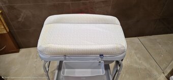 Vanička s prebaľovacím pultom Chicco - 2