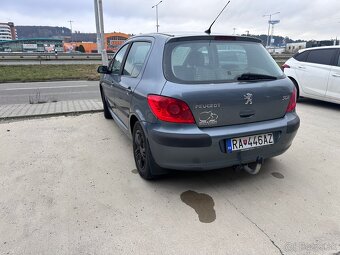 Peugeot 307 - 2