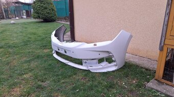 Toyota corolla 2017 predný nárazník - 2