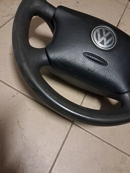 Predám volant + airbag z golf 4 - 2