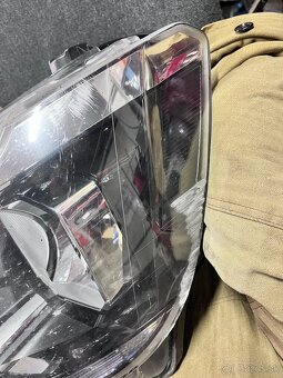 Vw crafter ľavý svetlomet - 2