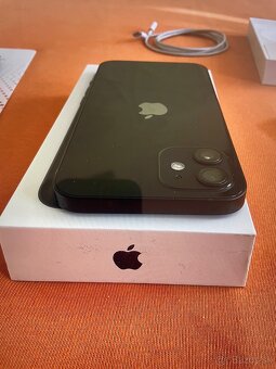 Predám iPhone 12 64GB Black - 2