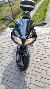 Suzuki SV650 S - 2