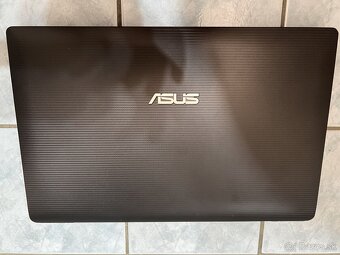 Asus notebook - 2