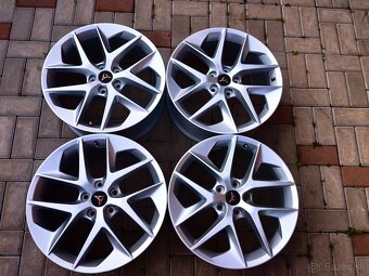 Seat leon fr, Cupra, Volkswagen, Škoda 5x112 r18 - 2