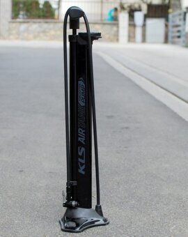 Kellys Airtank Tubeless pumpa pre nasadzovanie bezdušákov - 2