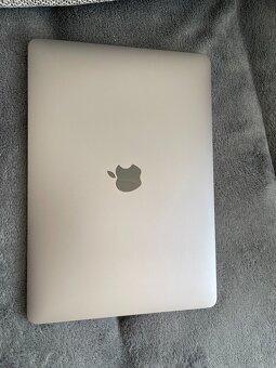 MacBook Air 13" M1 (2020) - Silver - 2