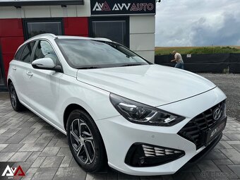 Hyundai i30 CW 1.6 CRDi Family, v Záruke, Pôvodný lak, SR - 2