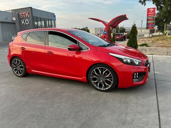 KIA Ceed GT - 2