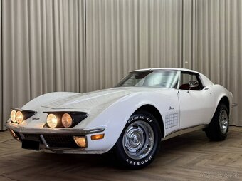 Chevrolet Corvette C3 Targa z roku 1972 - 2